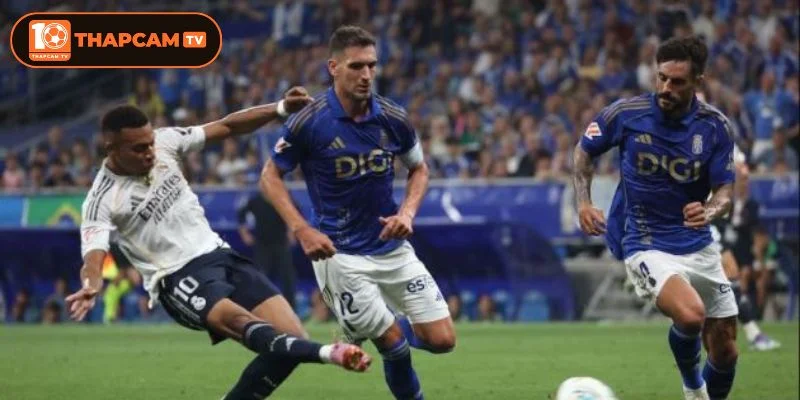 Cả Real Madrid vs Real Oviedo sẽ ra sân với đội hình tương thiếu vắng nhiều vị trí quan trọng.