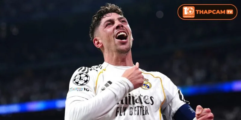 Federico Valverde là một trong những tiền vệ toàn diện nhất thế giới hiện tại.