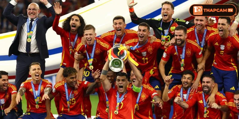 Tây Ban Nha đã sẵn sàng trở lại World Cup sau 12 năm vắng bóng.